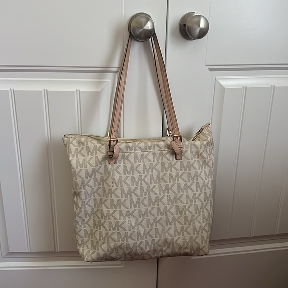 Michael Kors Monogrammed Bag - Picture 2 of 10
